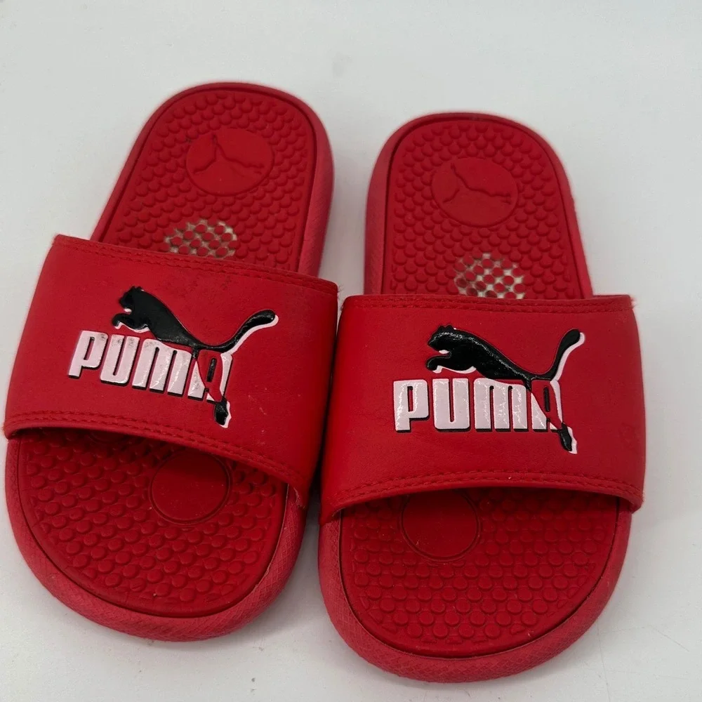 Puma Cool Cat Red Slides Kids Youth Size 13 Slip On Athletic Sandals
